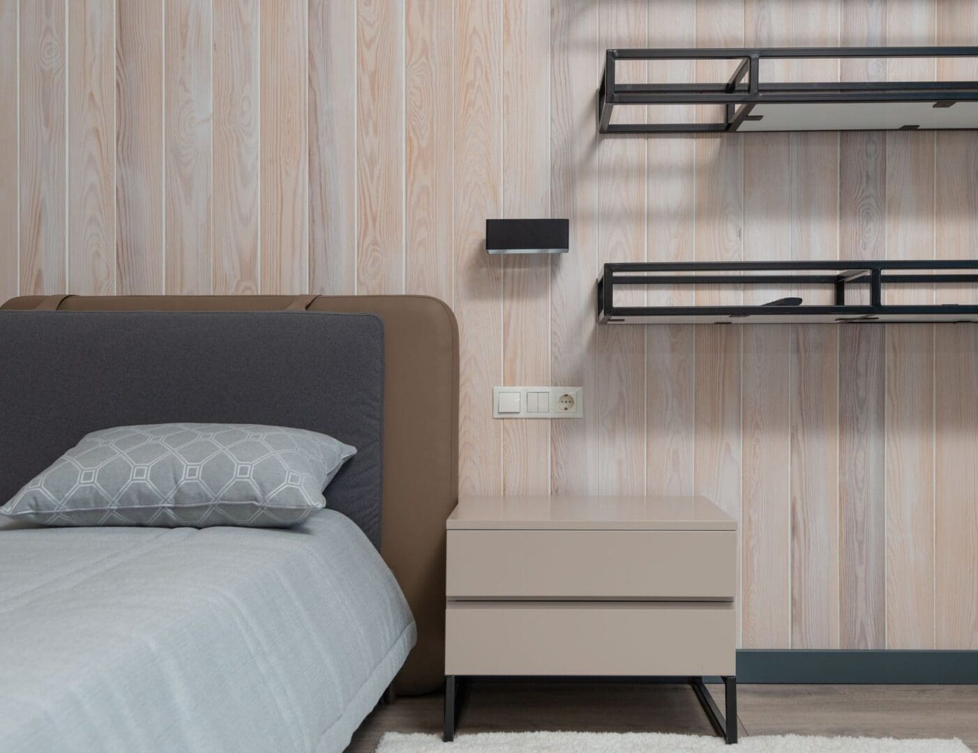 Shaker style bedroom furniture