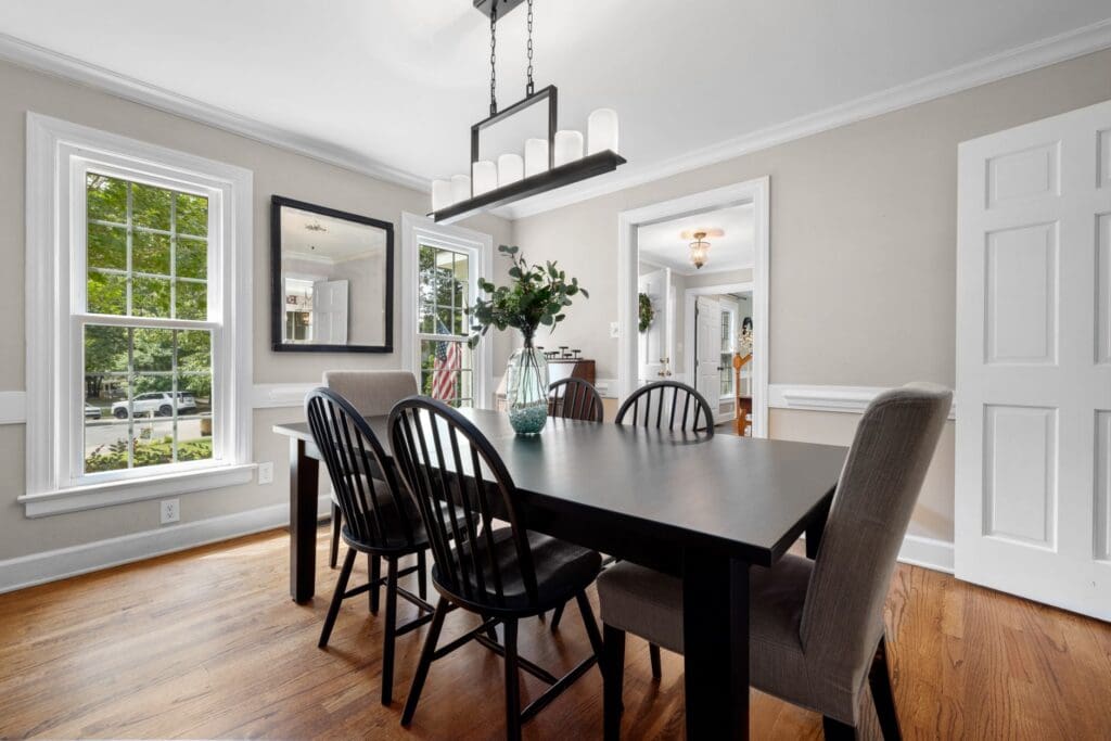 Windsor chair dining room