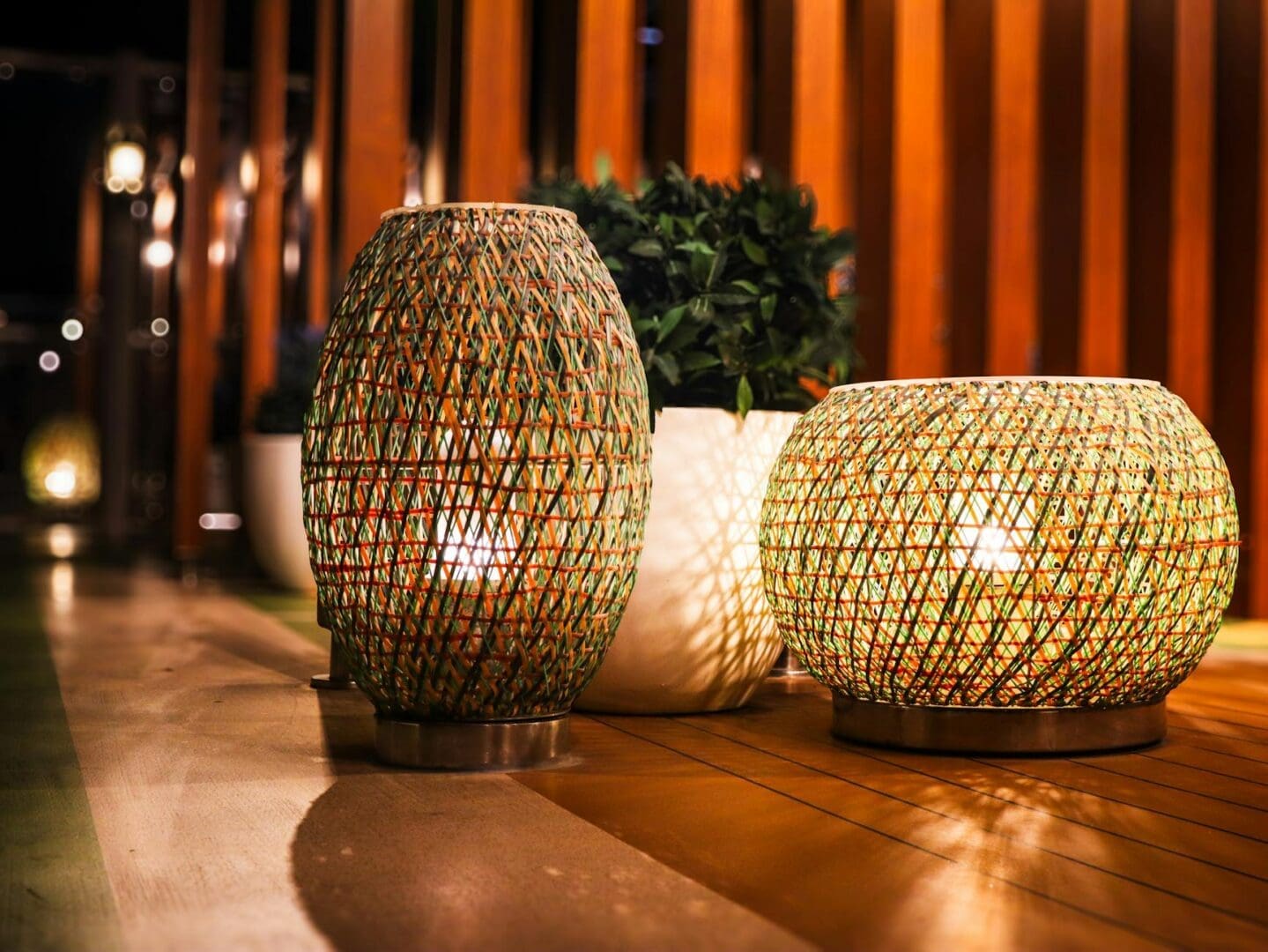 backyard patio outdoor lighting