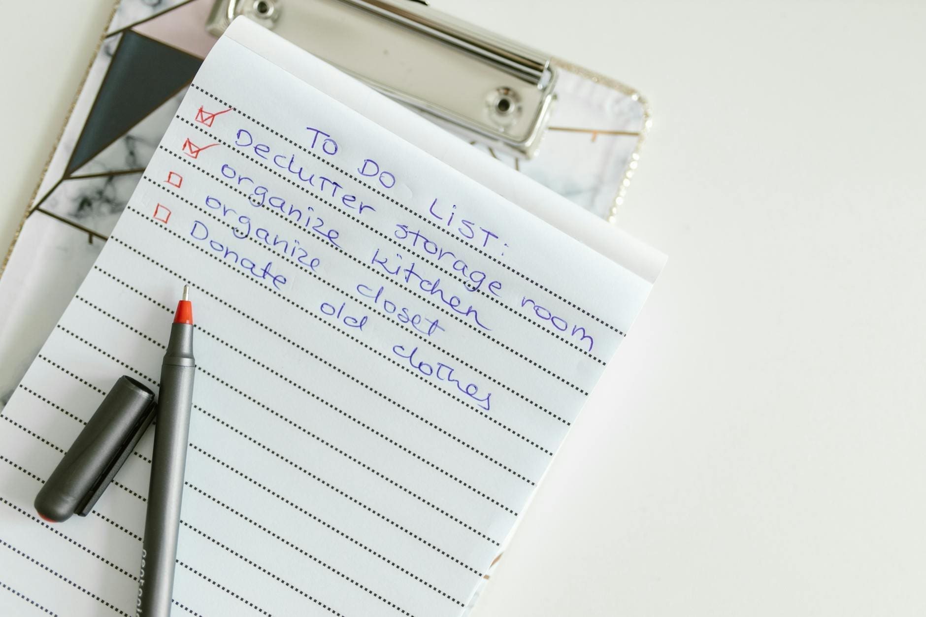 How to Create a Cleaning Schedule That Actually Works