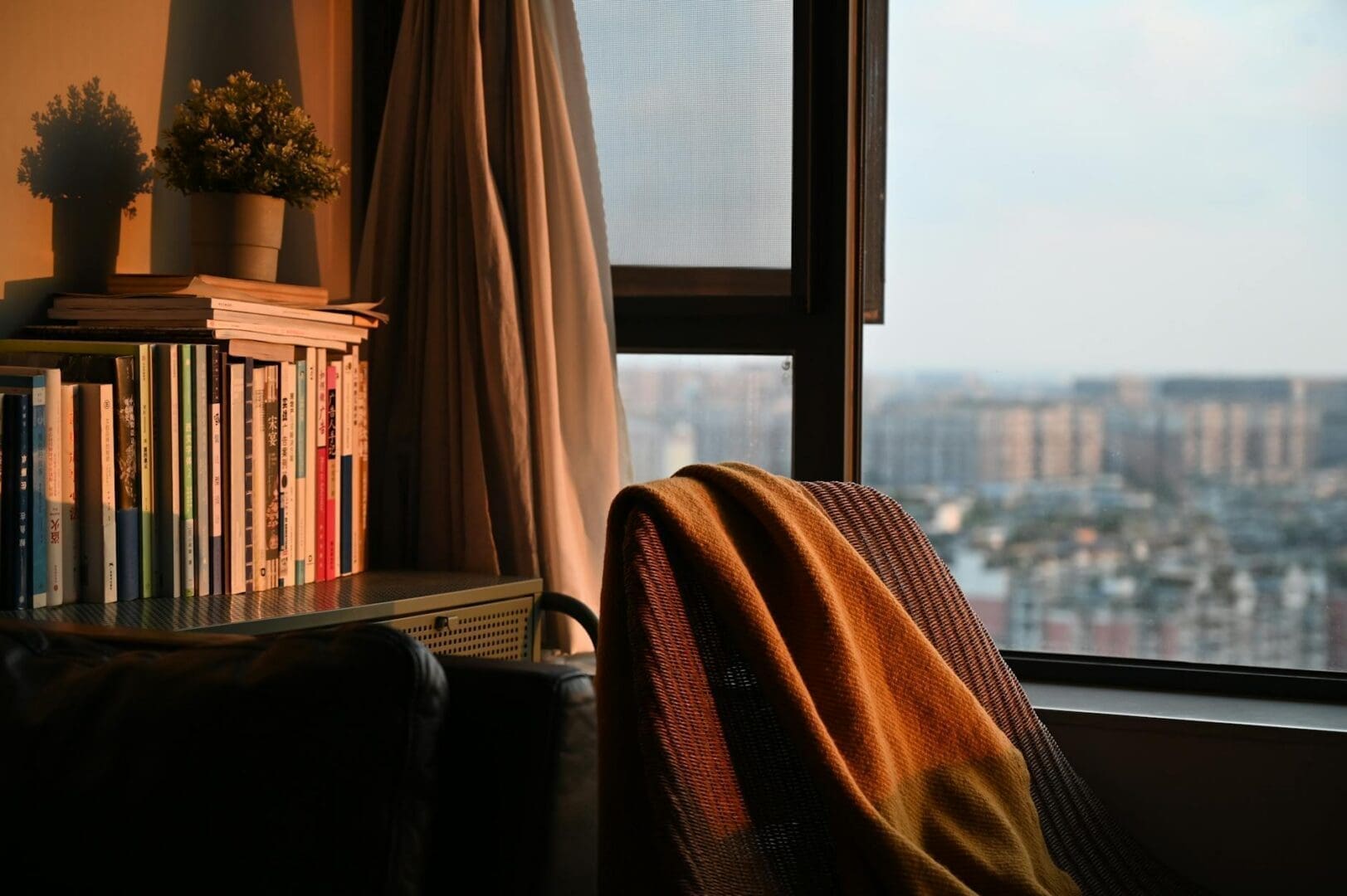 How to Create a Reading Nook in Your Living Room