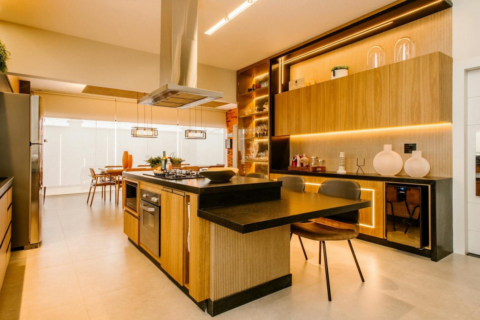 How to Choose Dining Room Storage That Doubles as Decor