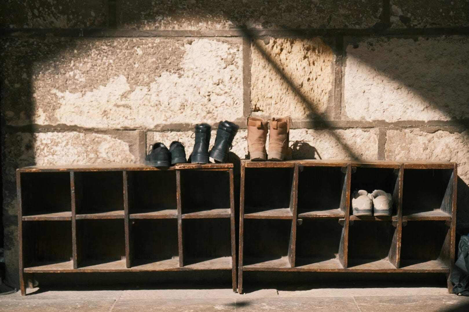 entryway bench shoe storage