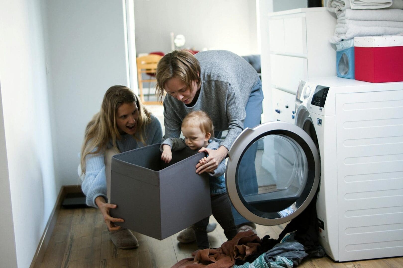 How to Choose a Laundry Hamper for a Family