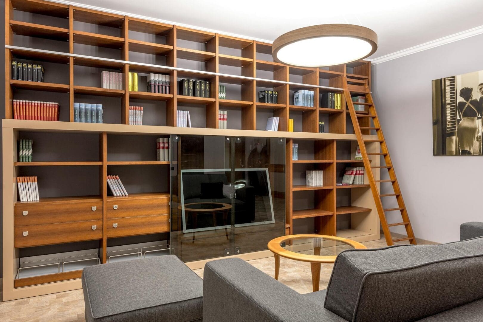 Office Bookshelf Buying Guide: Storage Solutions That Work
