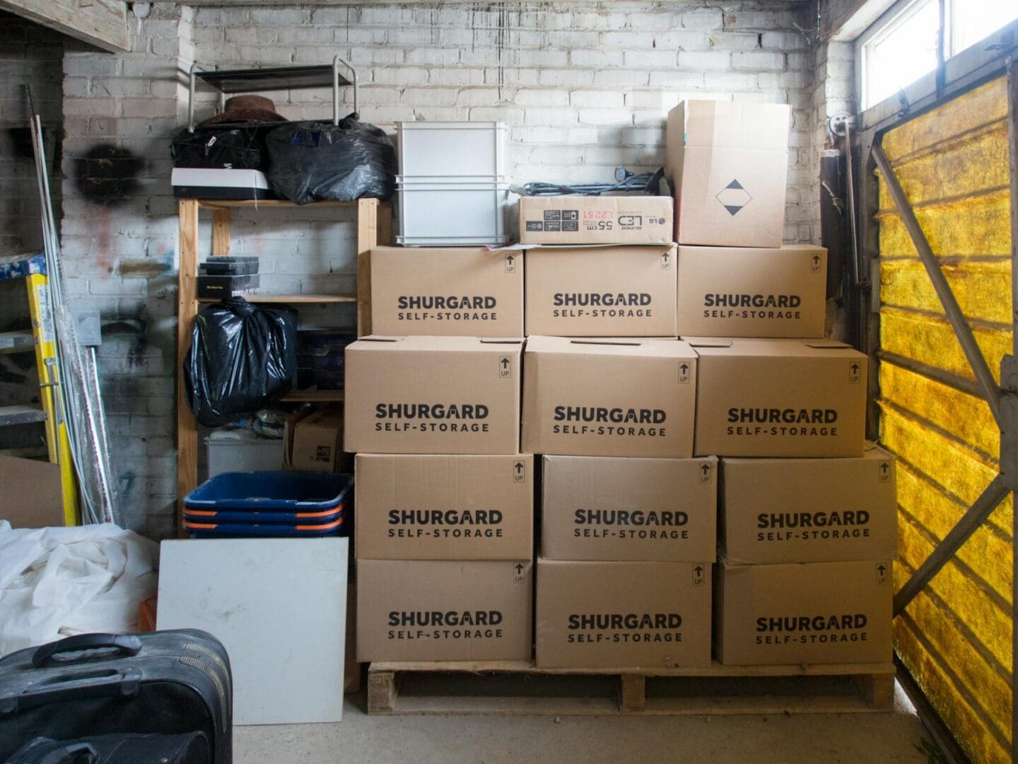 How to Organize a Garage on a Budget