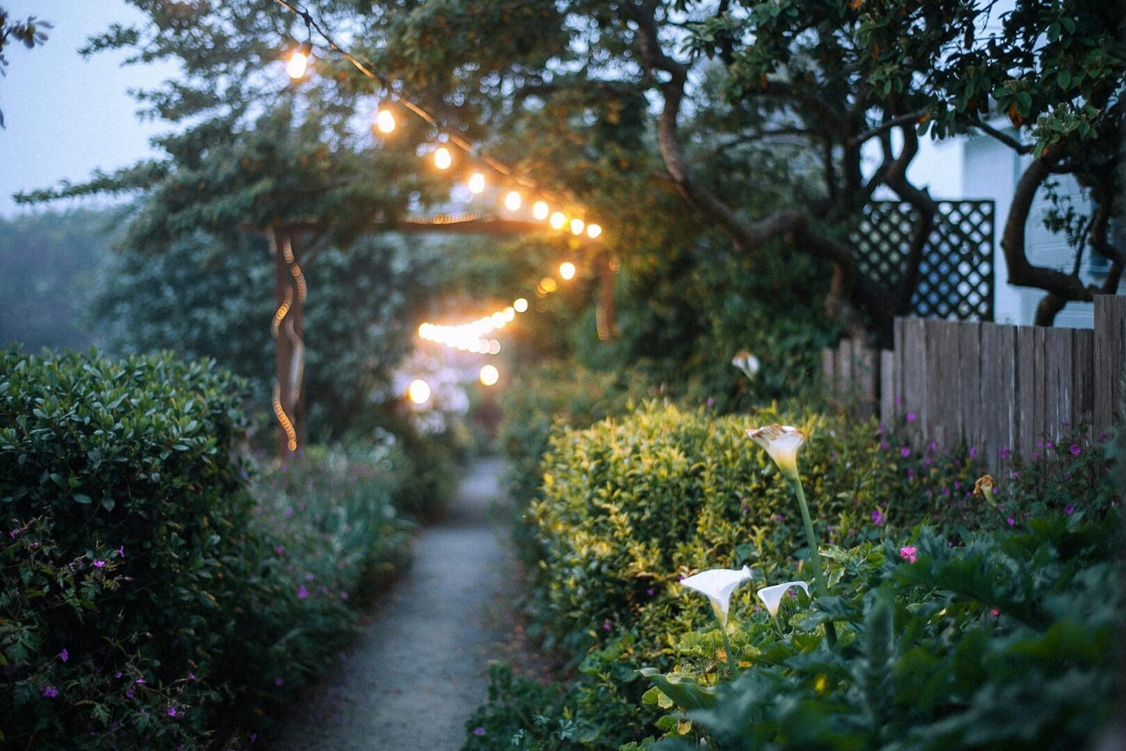 outdoor path lighting garden