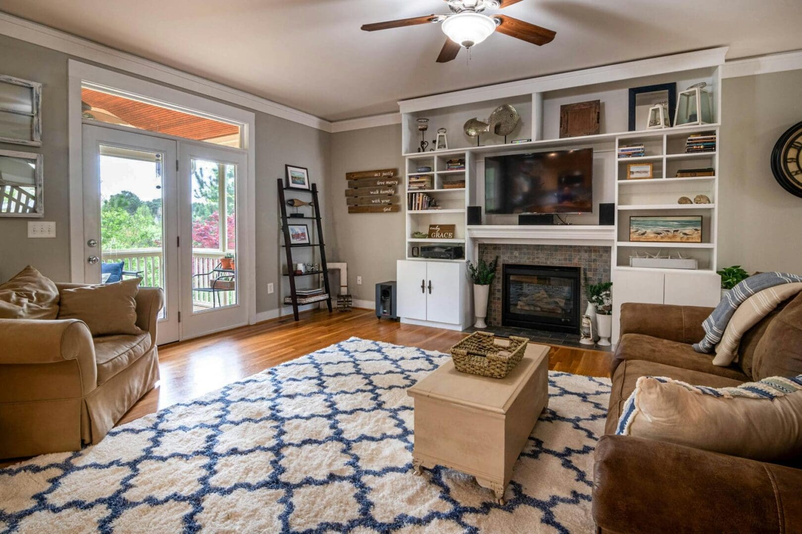 patterned area rug living room