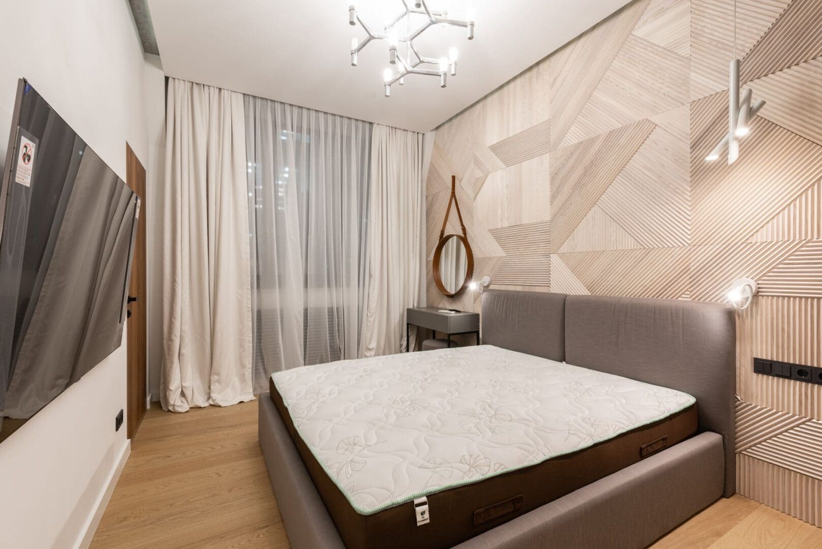 platform bed bedroom mattress