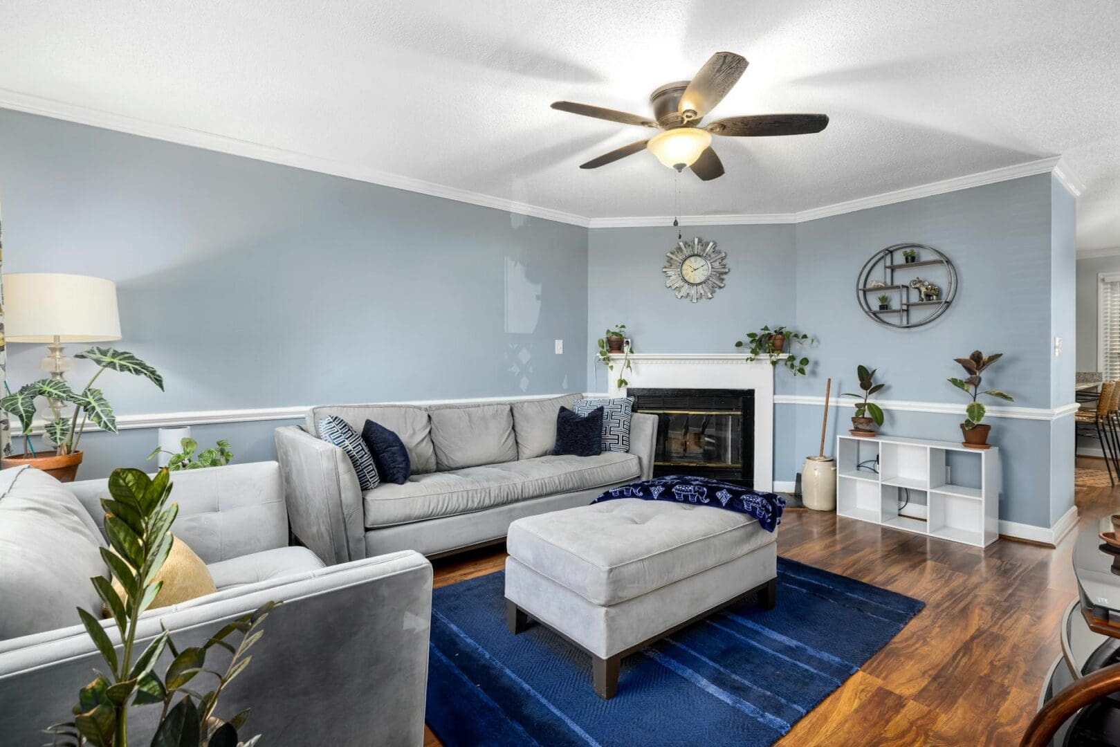 How to Choose a Sofa for an Awkward Room Layout