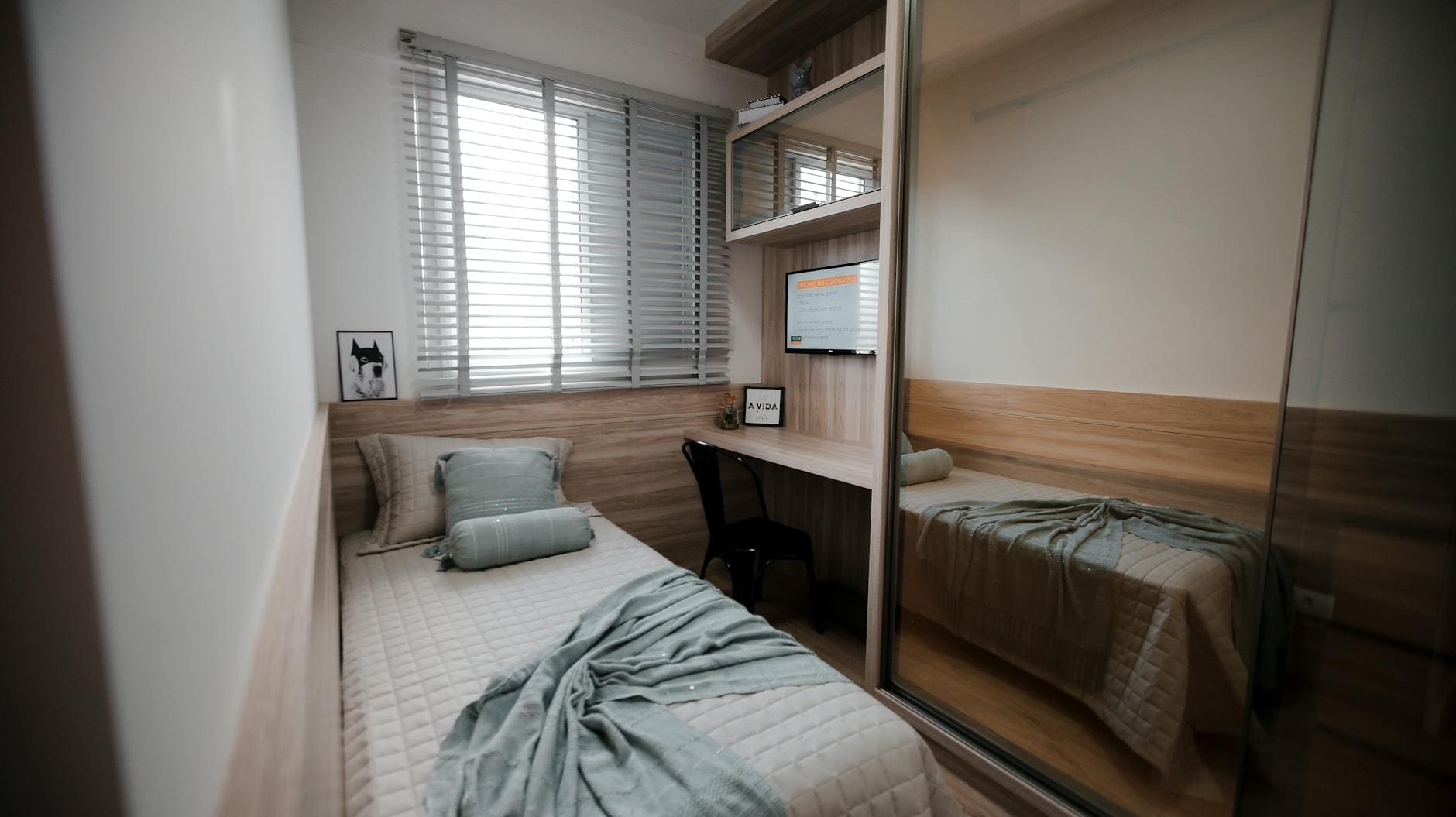 Small Bedroom Ideas That Actually Work