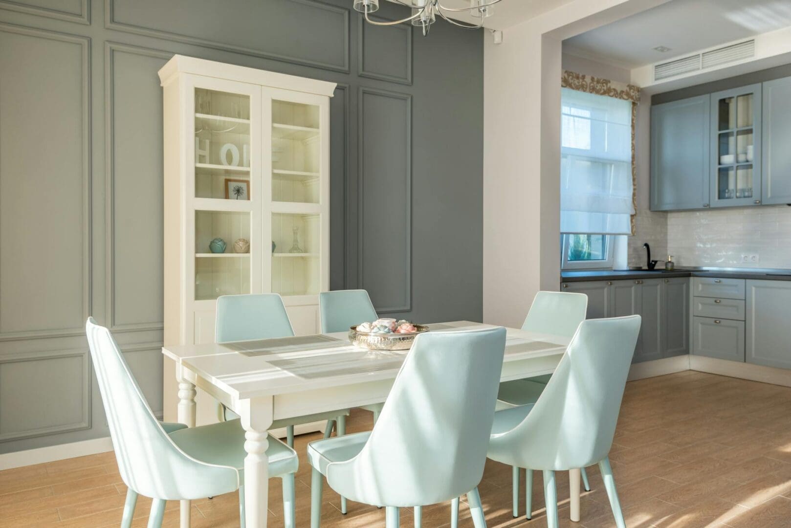 How to Add Storage to a Small Dining Room Without Sacrificing Style