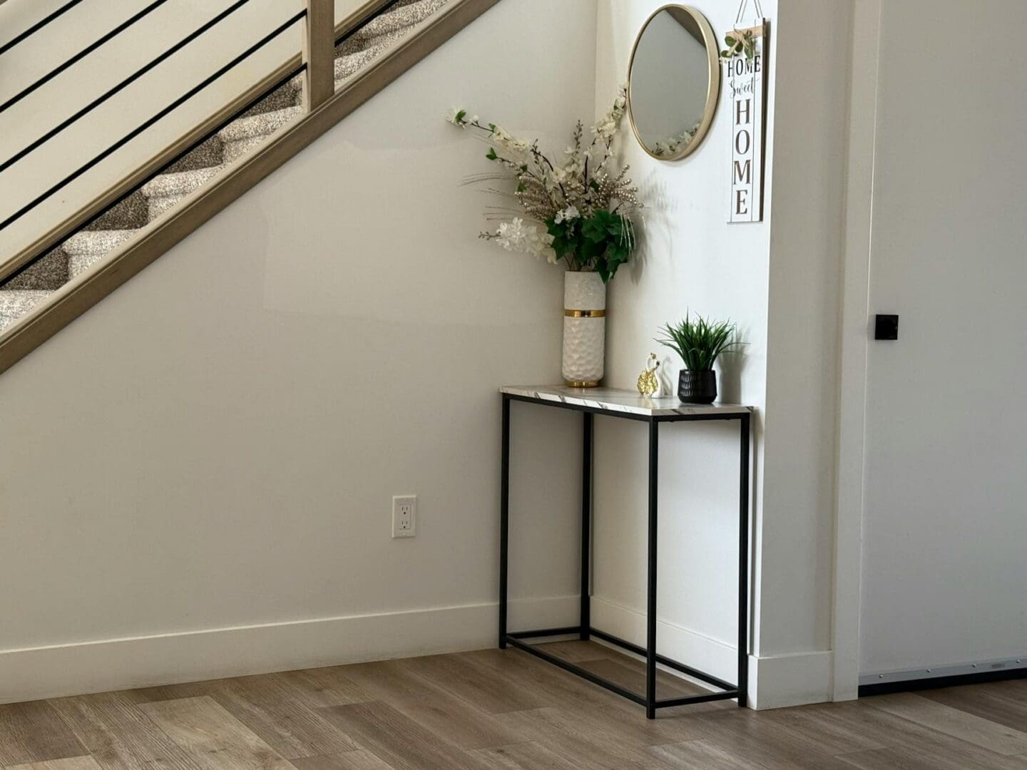 Small Entryway Ideas That Make a Big Impact