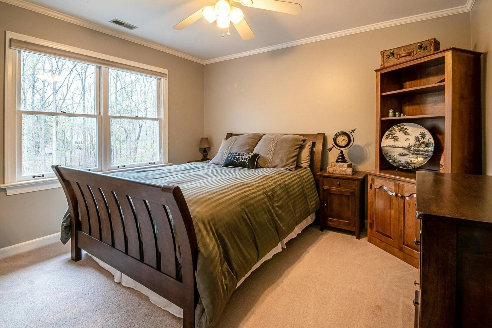 How to Choose a Bed Frame for a Heavy Mattress