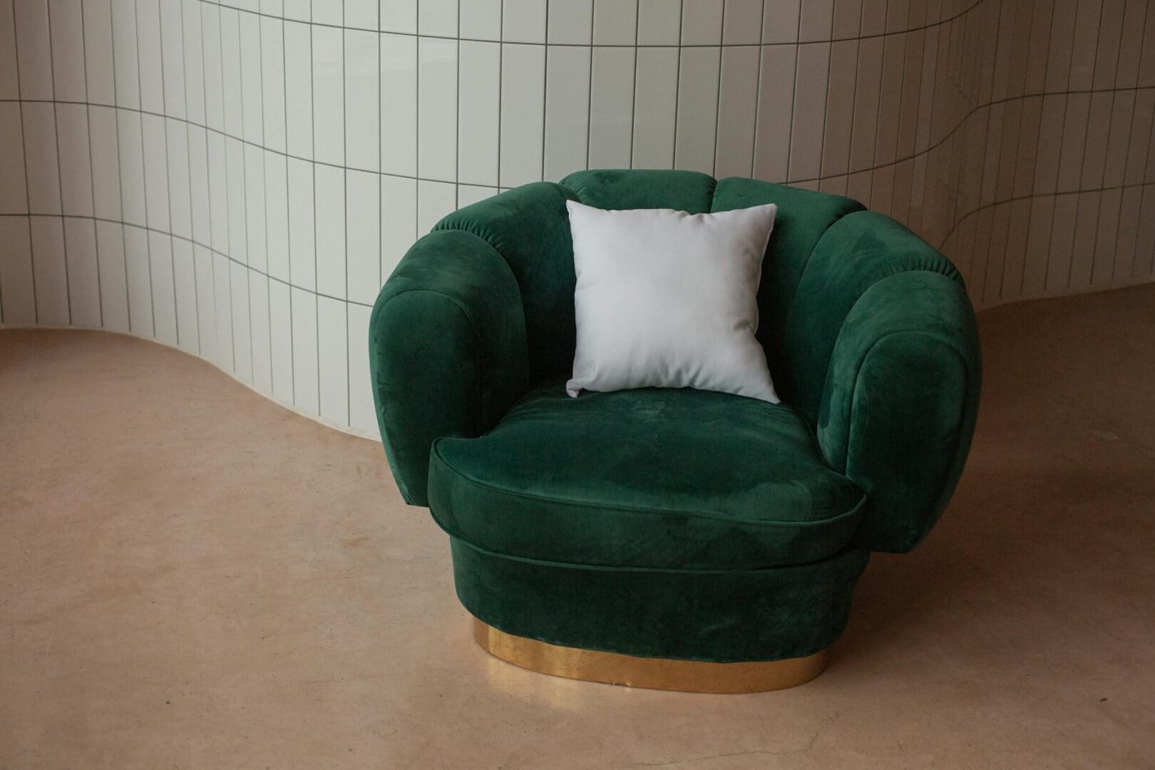 upholstered accent chair living room
