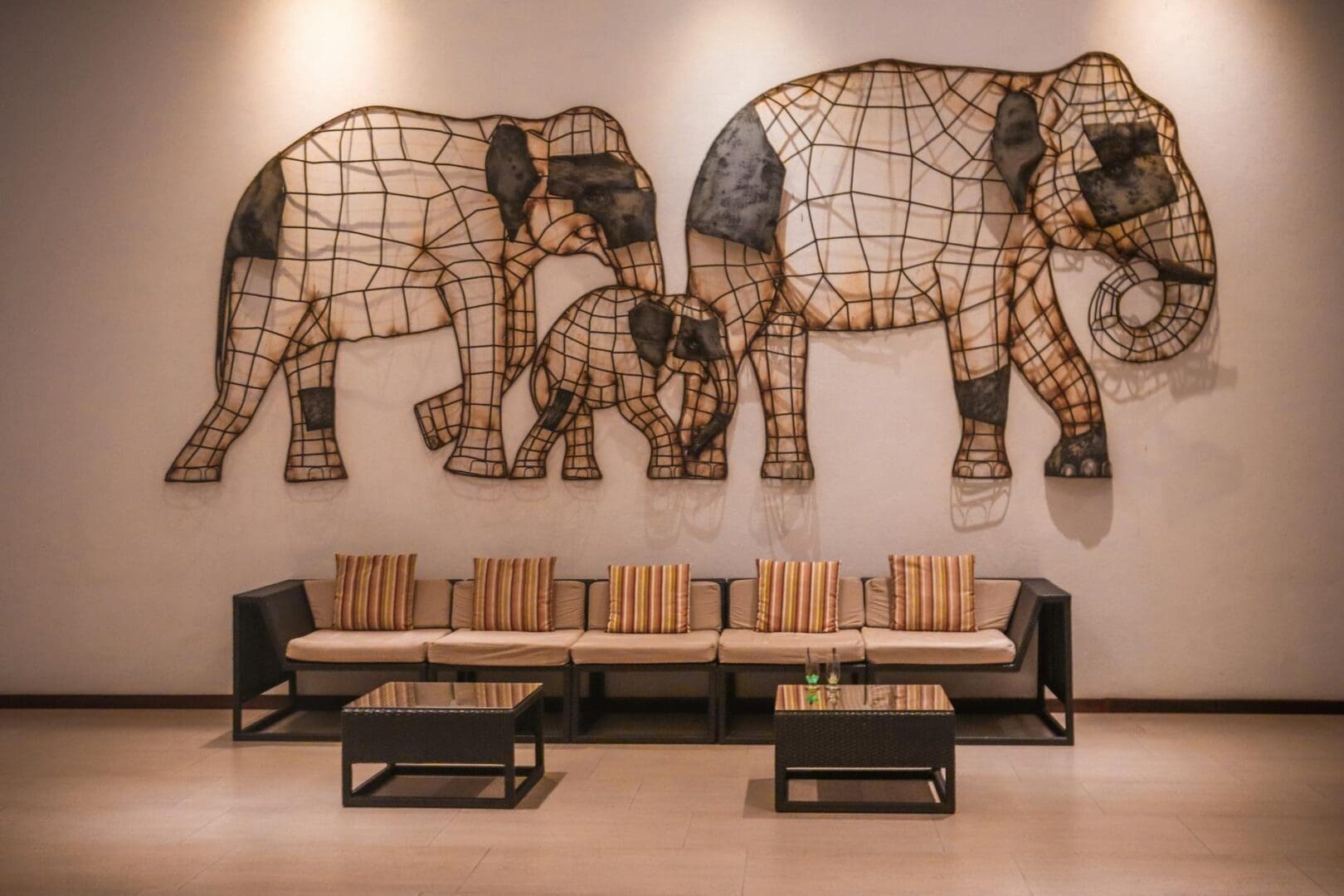 How to Choose Wall Art for a Living Room