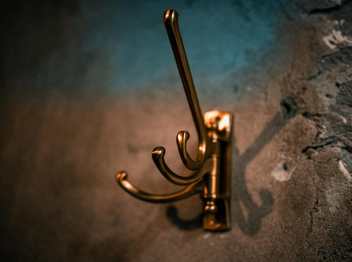 Coat Racks and Wall Hooks: A Practical Buying Guide